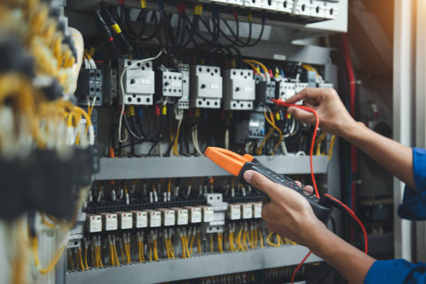 Best Affordable Emergency Electrician  in Natchez, MS